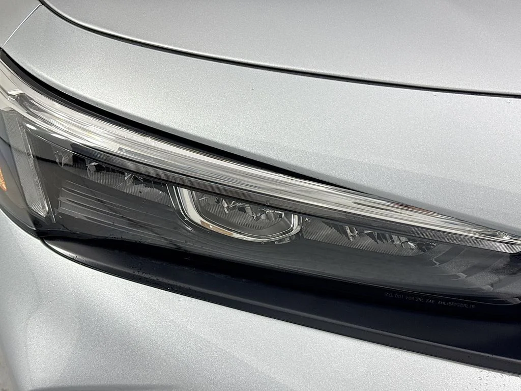 New 2026 Solar Silver Metallic Honda LX image 12