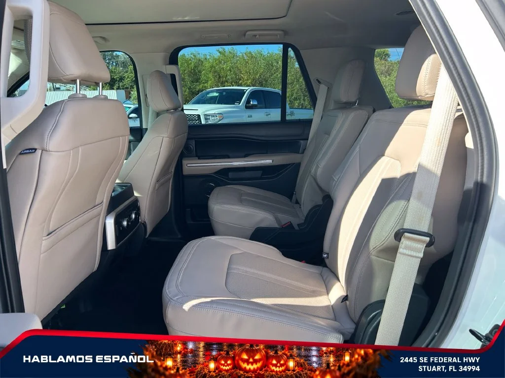 Used 2024 White Ford Limited image 11