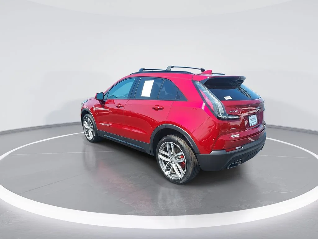 Used 2021 Red Cadillac Sport image 6