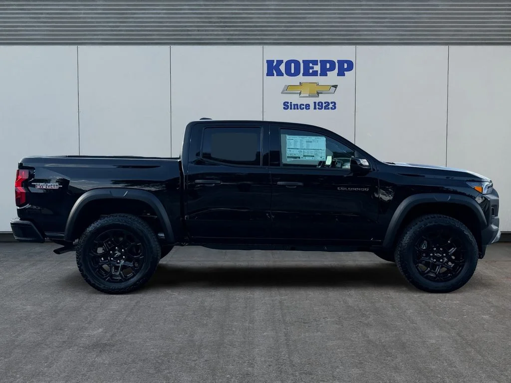 New 2026 Black Chevrolet Trail Boss image 6