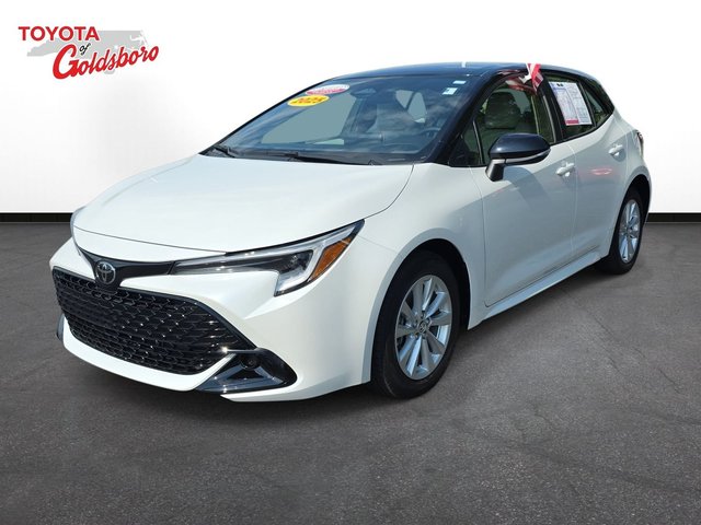 2025 Toyota Corolla Hatchback SE