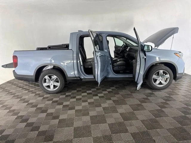 Used 2023 Gray Honda RTL-E image 16