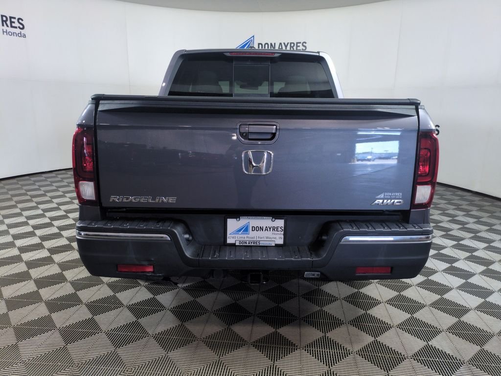 Used 2020  Honda RTL image 4