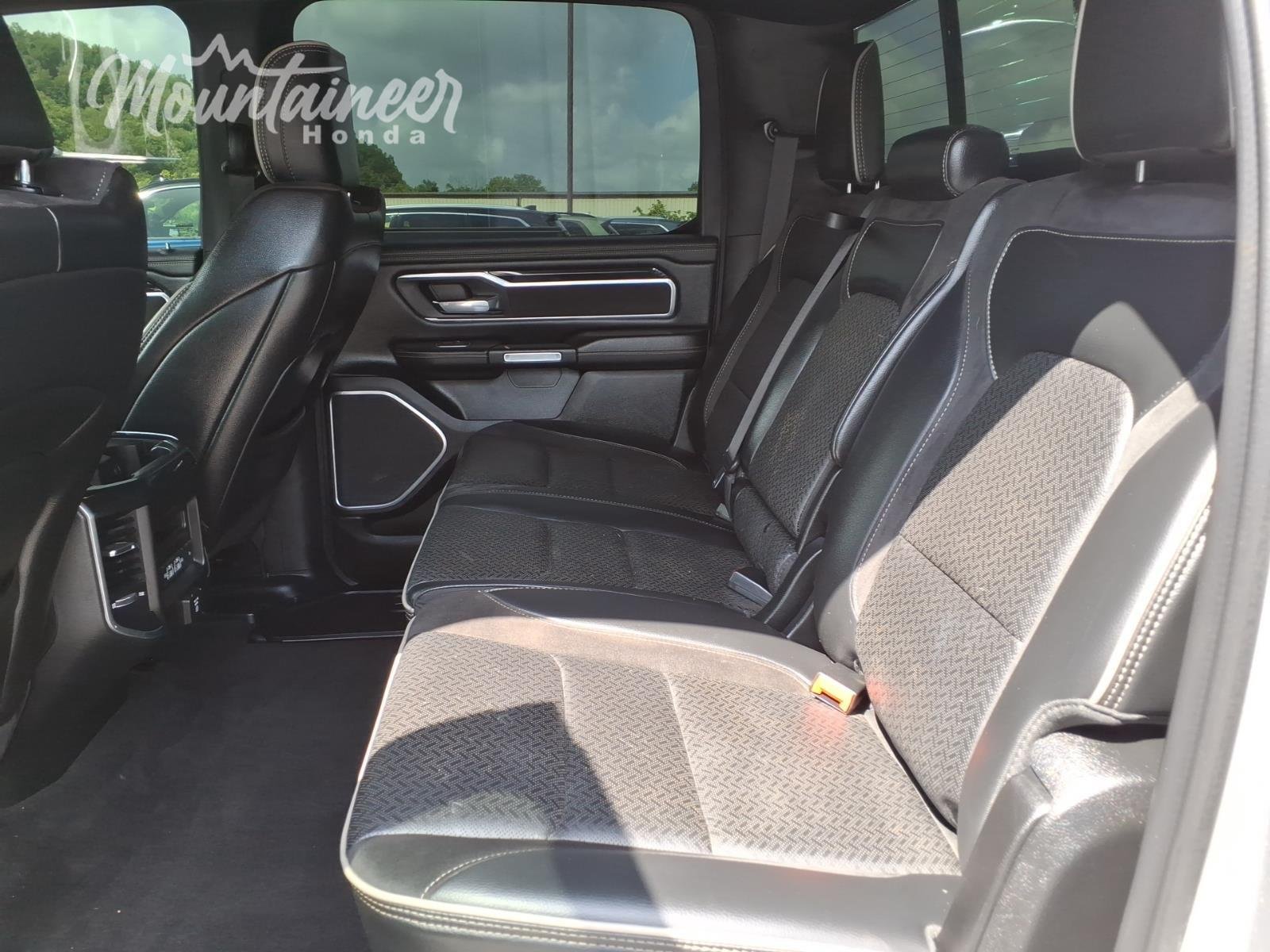 Used 2022 Billet Silver Metallic Clearcoat Ram Laramie image 13