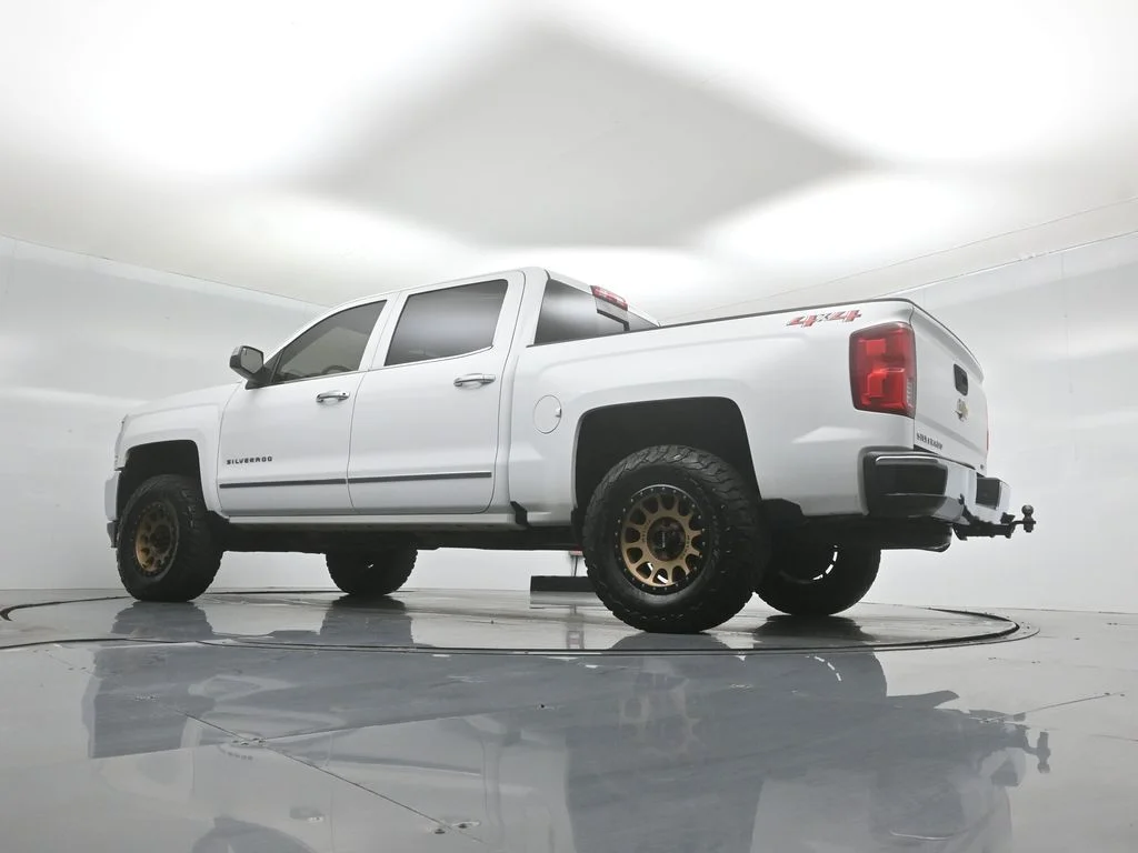 Used 2018 White Chevrolet LTZ image 47