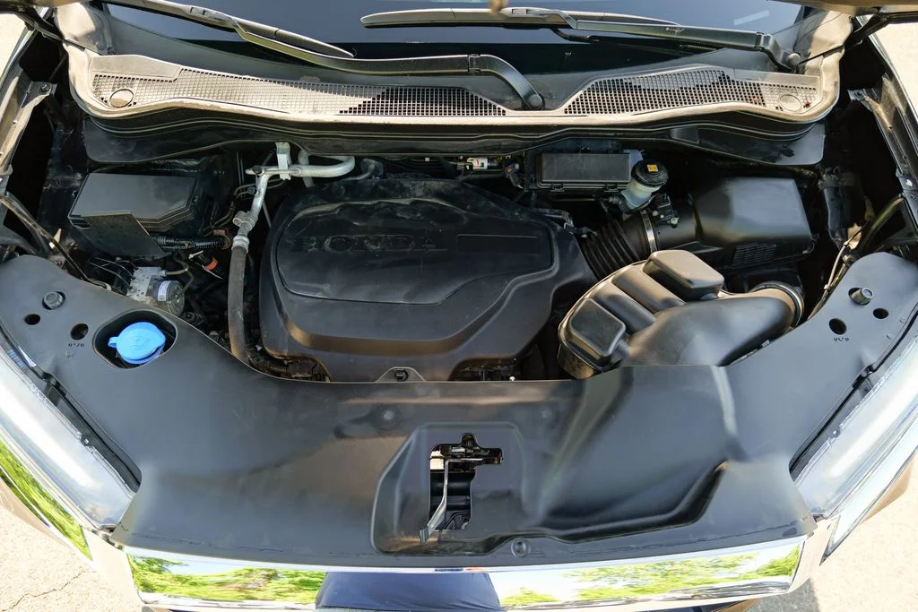 Used 2023 Black Honda EX-L image 56