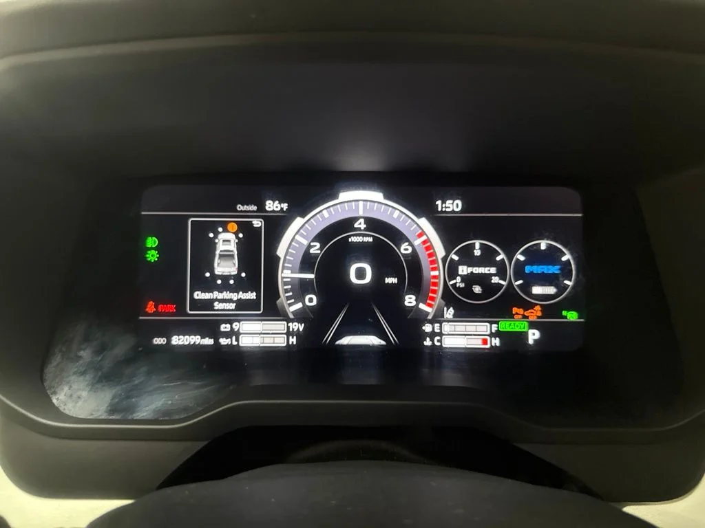 Used 2023 Wind Chill Pearl Toyota Capstone image 25