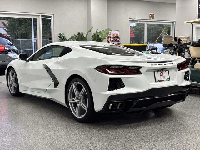 Used 2020 White Chevrolet Stingray image 8