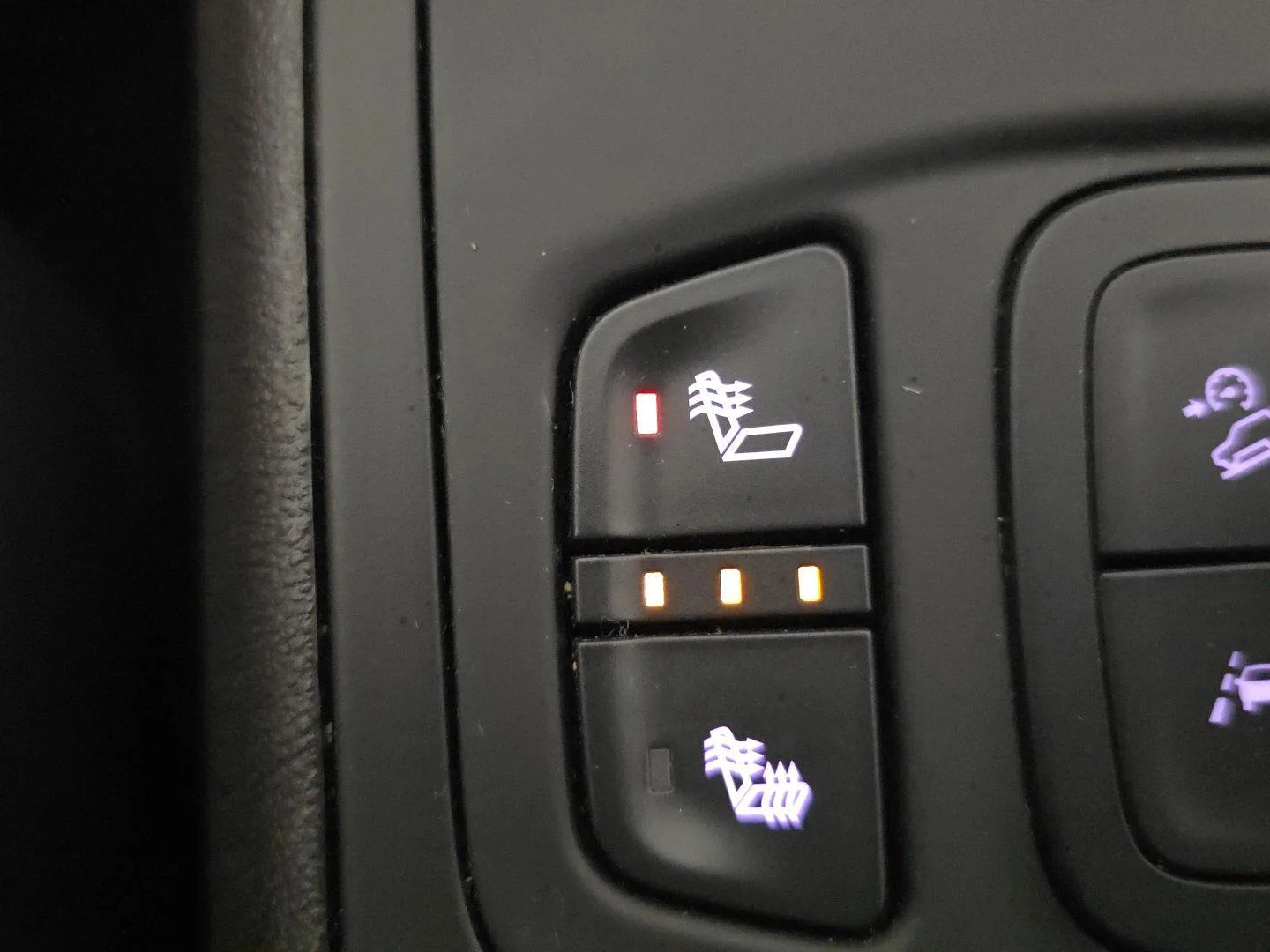 Used 2024 Downpour Metallic GMC SLT image 16