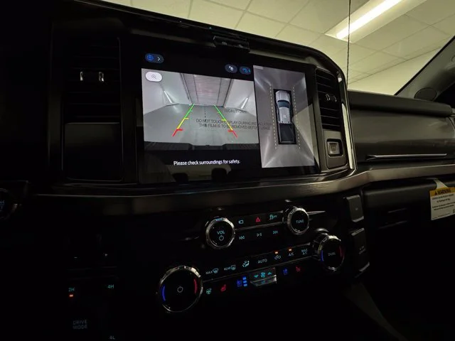 New 2026 Oxford White Ford F-250® Lariat® image 36