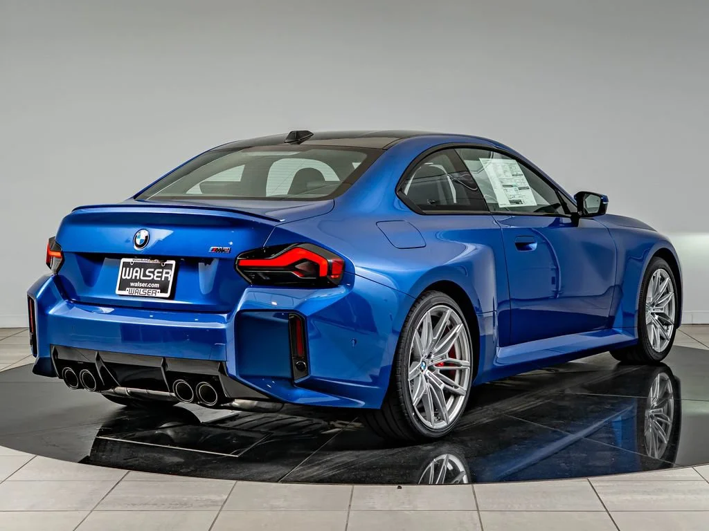 New 2026 Portimao Blue Metallic BMW  image 5