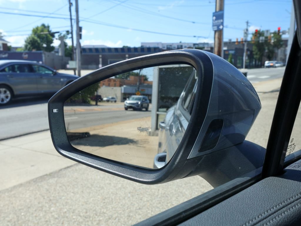 New 2026 Silver Volkswagen 2.0T SE image 28