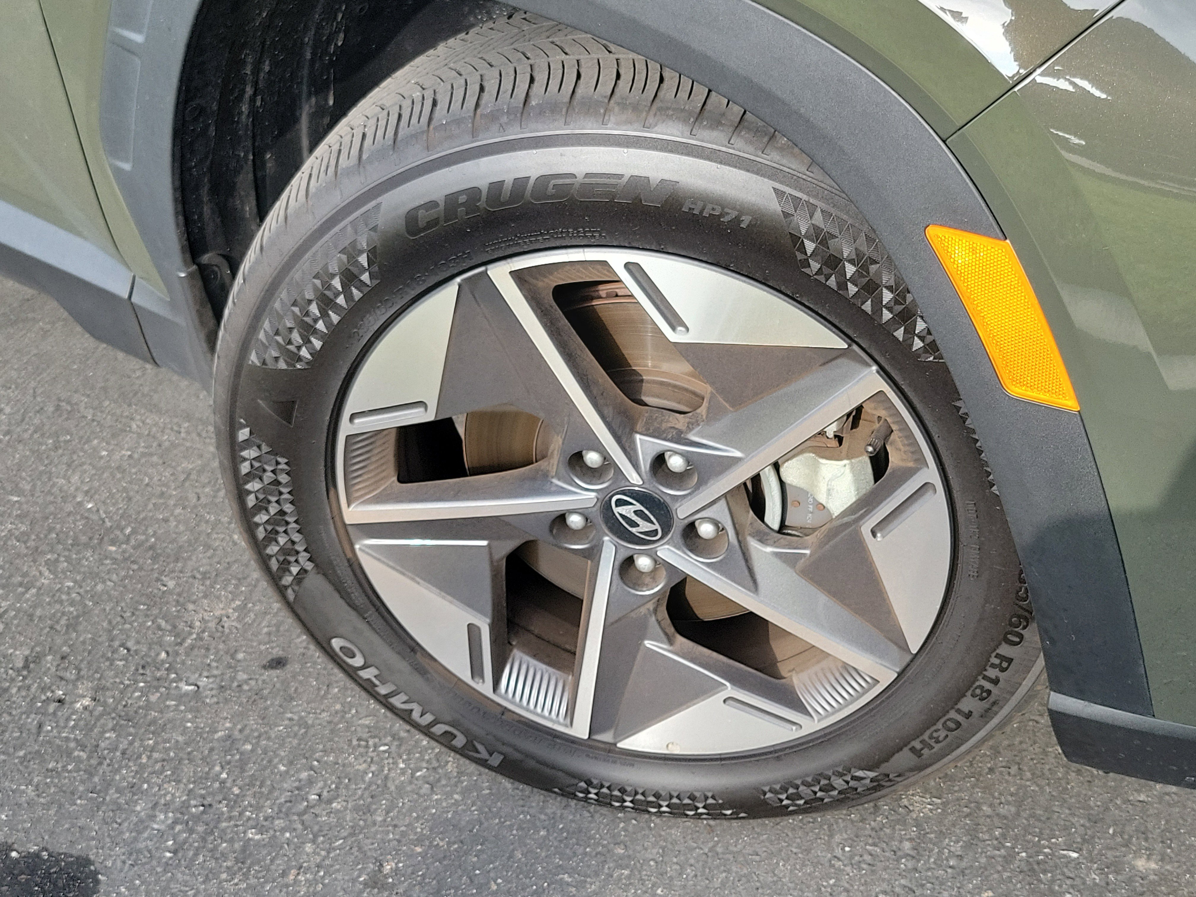 Certified Used 2025 Rockwood Green Hyundai SEL Convenience image 3