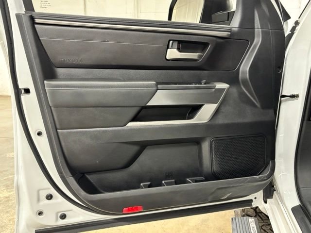Used 2023 White Toyota SR5 image 18