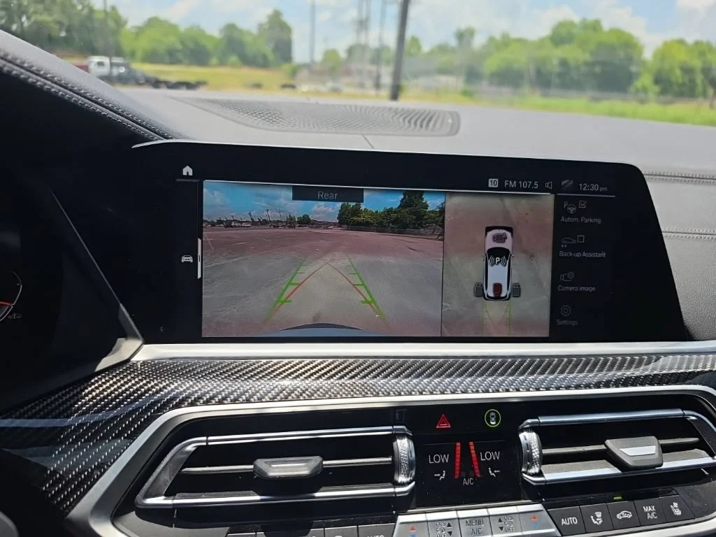 Used 2022 White BMW M50i image 26