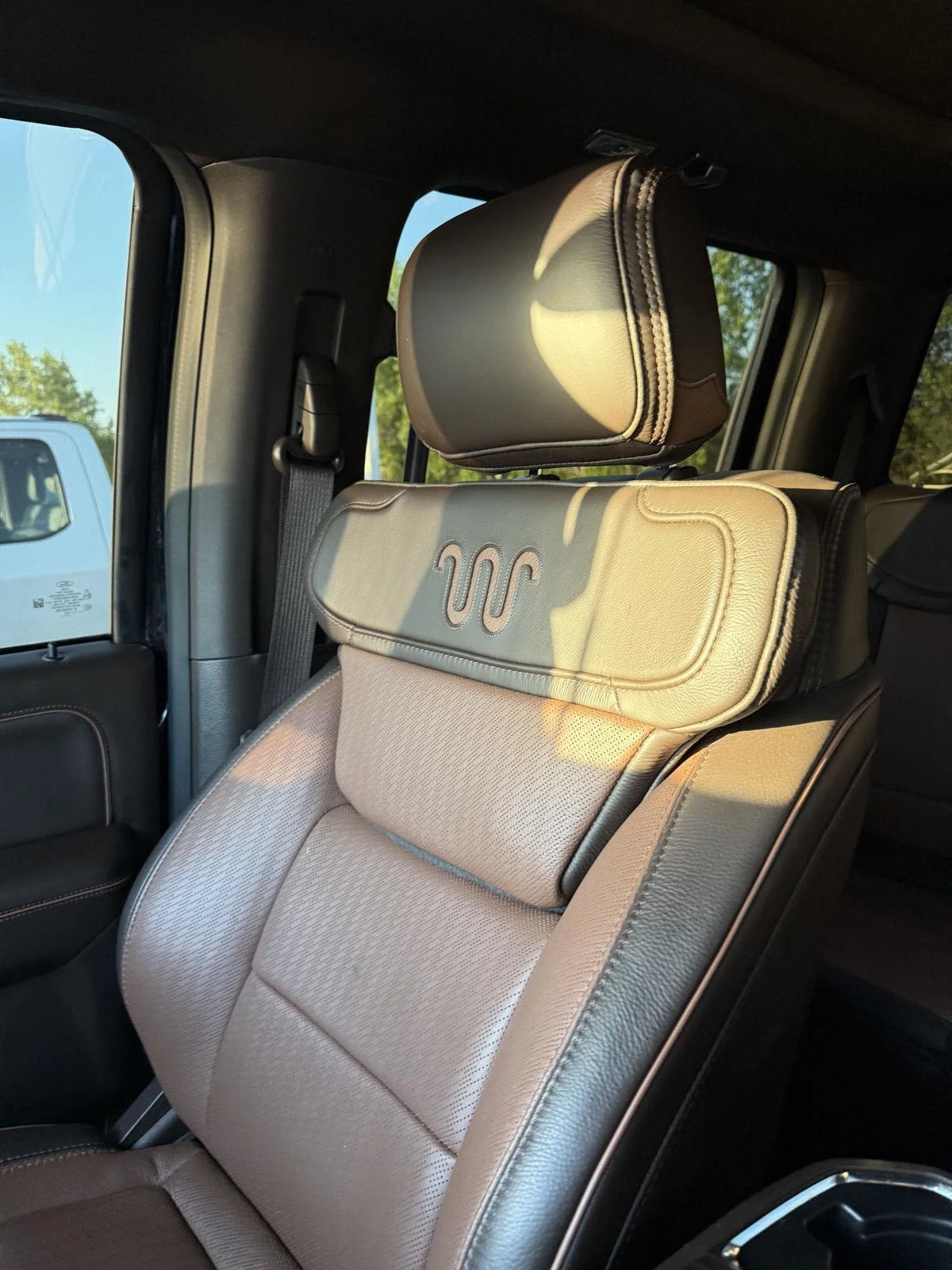 Certified Used 2024 Agate Black/Darkened Bronze Ford King Ranch image 17