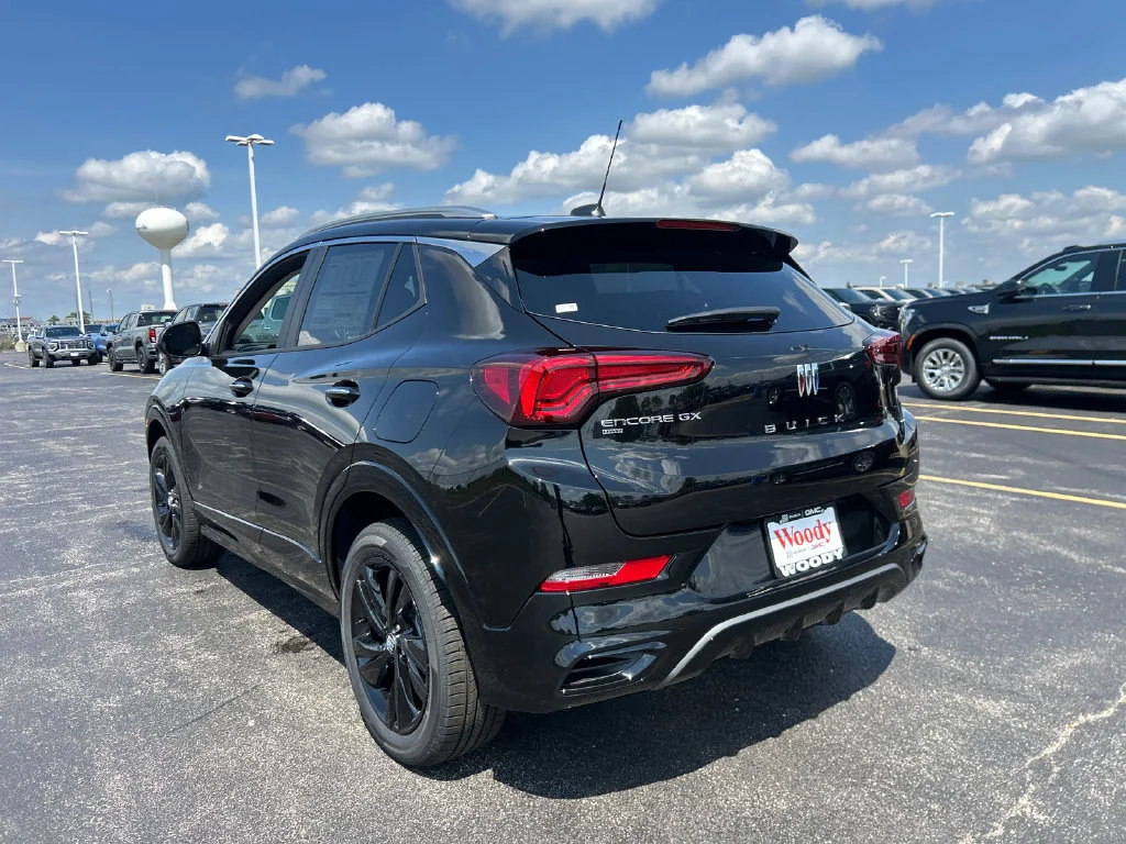 2026 Buick Encore GX Sport Touring - Photo 10