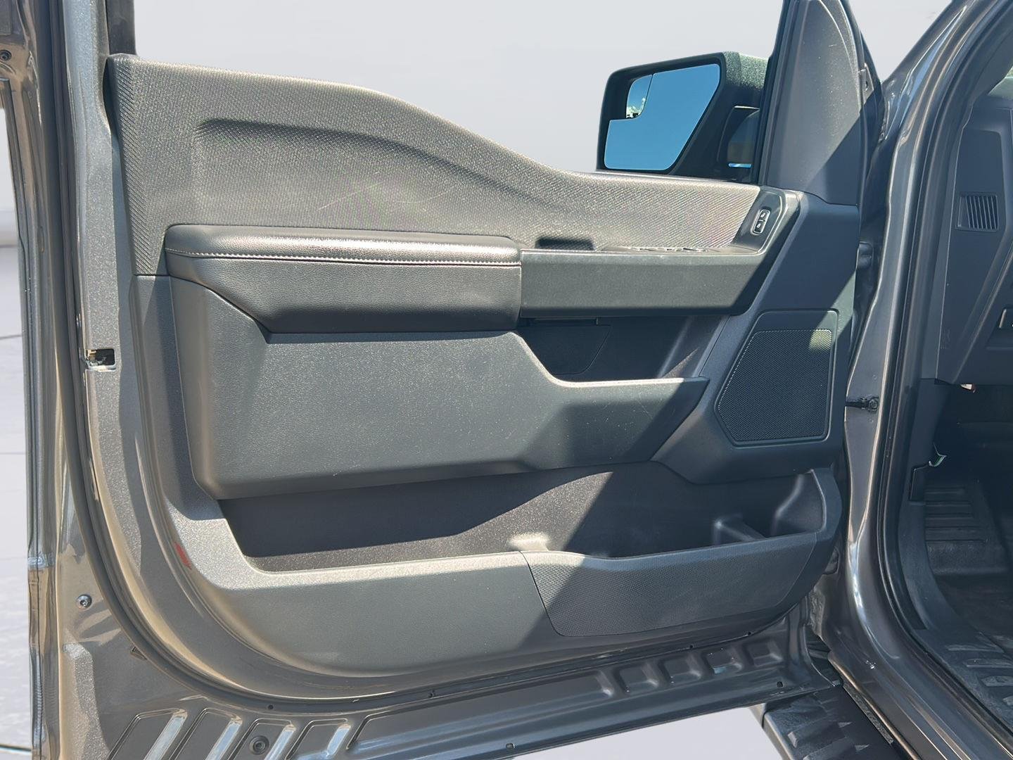 Used 2023 Carbonized Gray Ford XL image 8