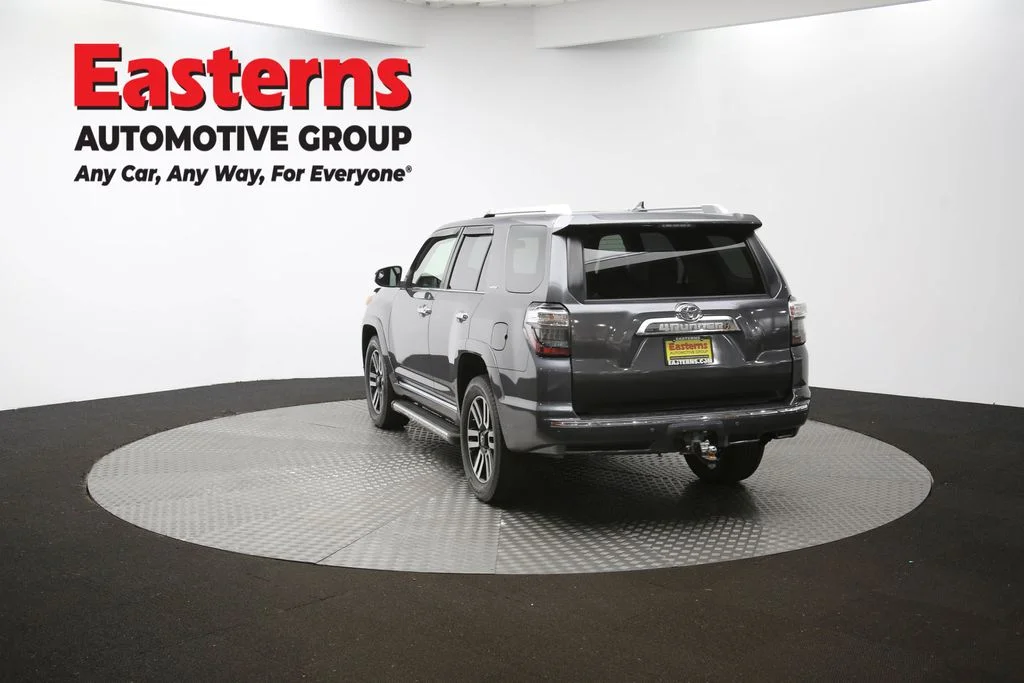 Used 2015 Gray Toyota Limited image 131