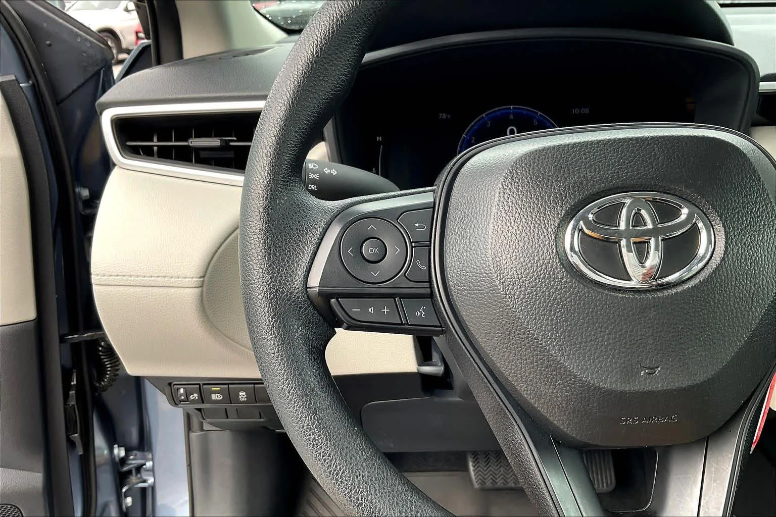 Used 2026 Celestite Toyota L image 23