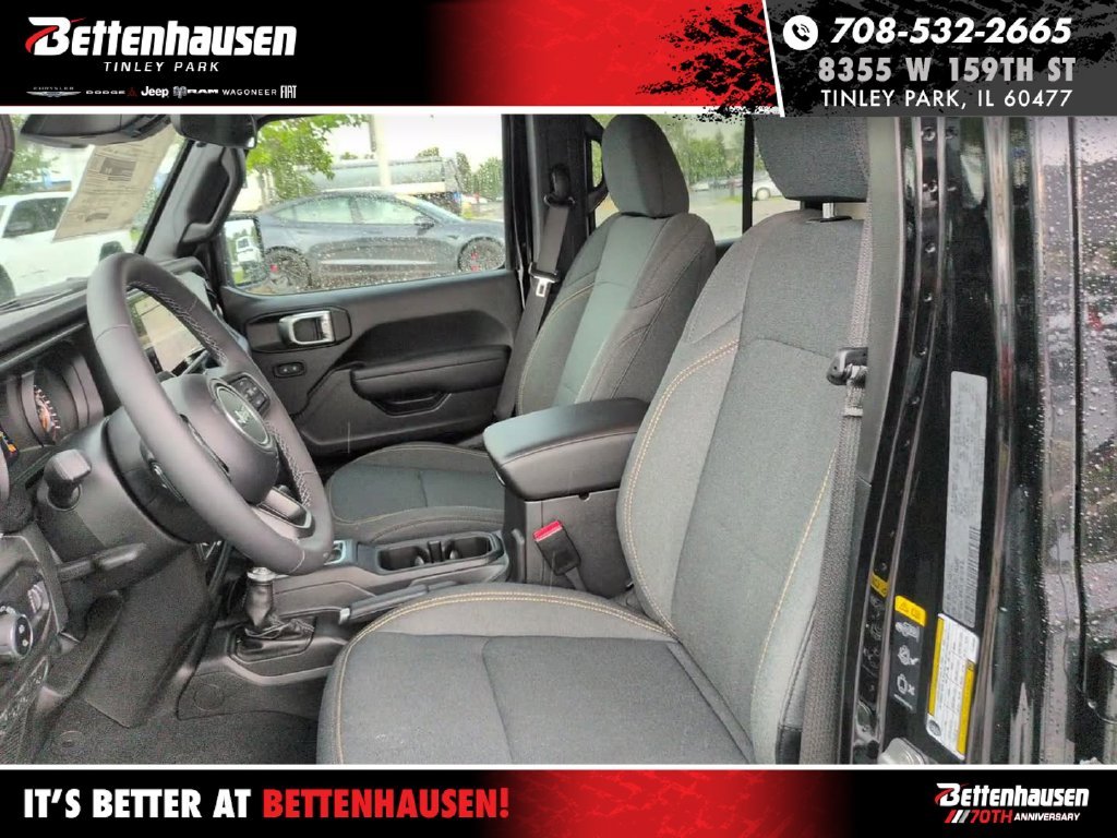 New 2026 Black Clear-Coat Exterior Paint Jeep Sport S image 18