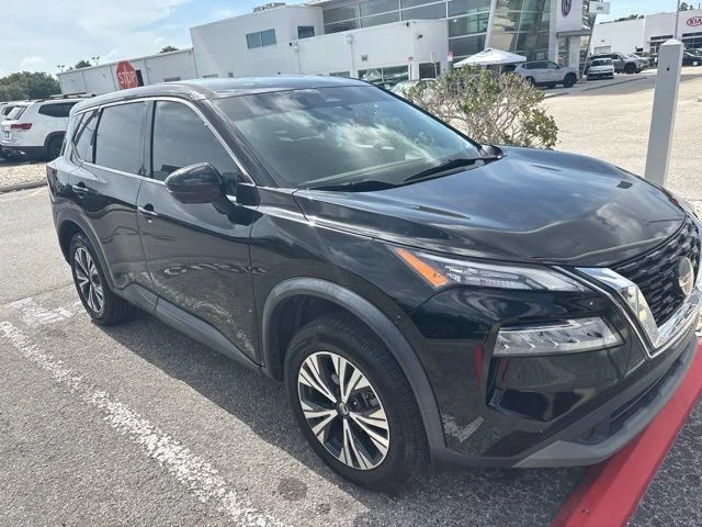 Used 2021 Black Nissan SV image 2