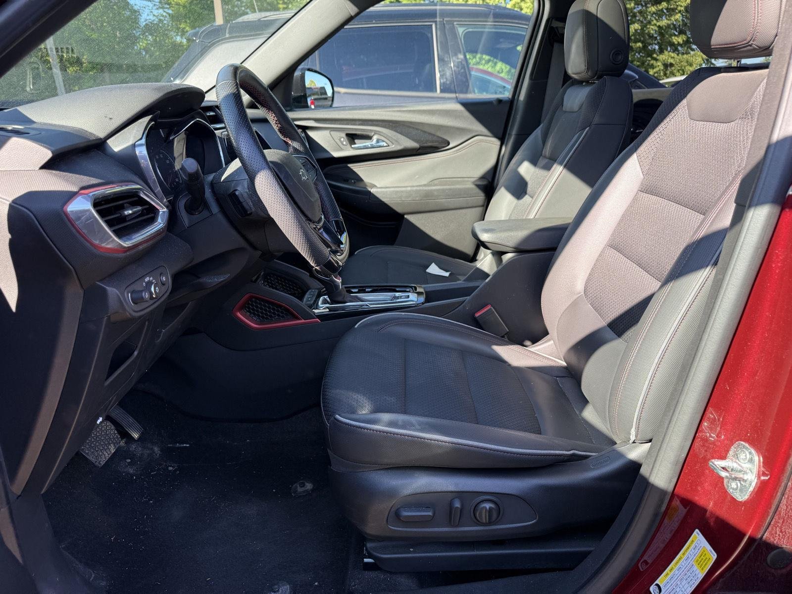 Used 2023 Crimson Metallic Chevrolet RS image 3