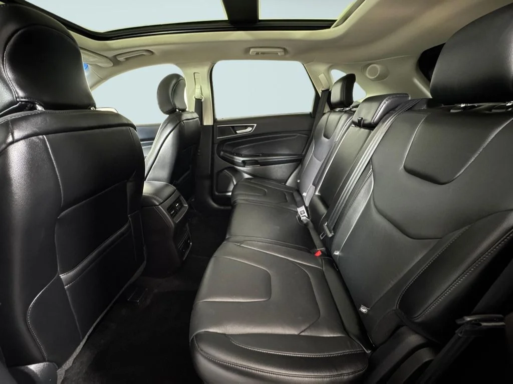 Used 2017 White Ford Titanium image 12