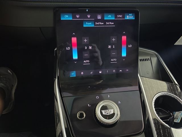 2025 Cadillac Escalade IQ Sport 1 - Photo 15