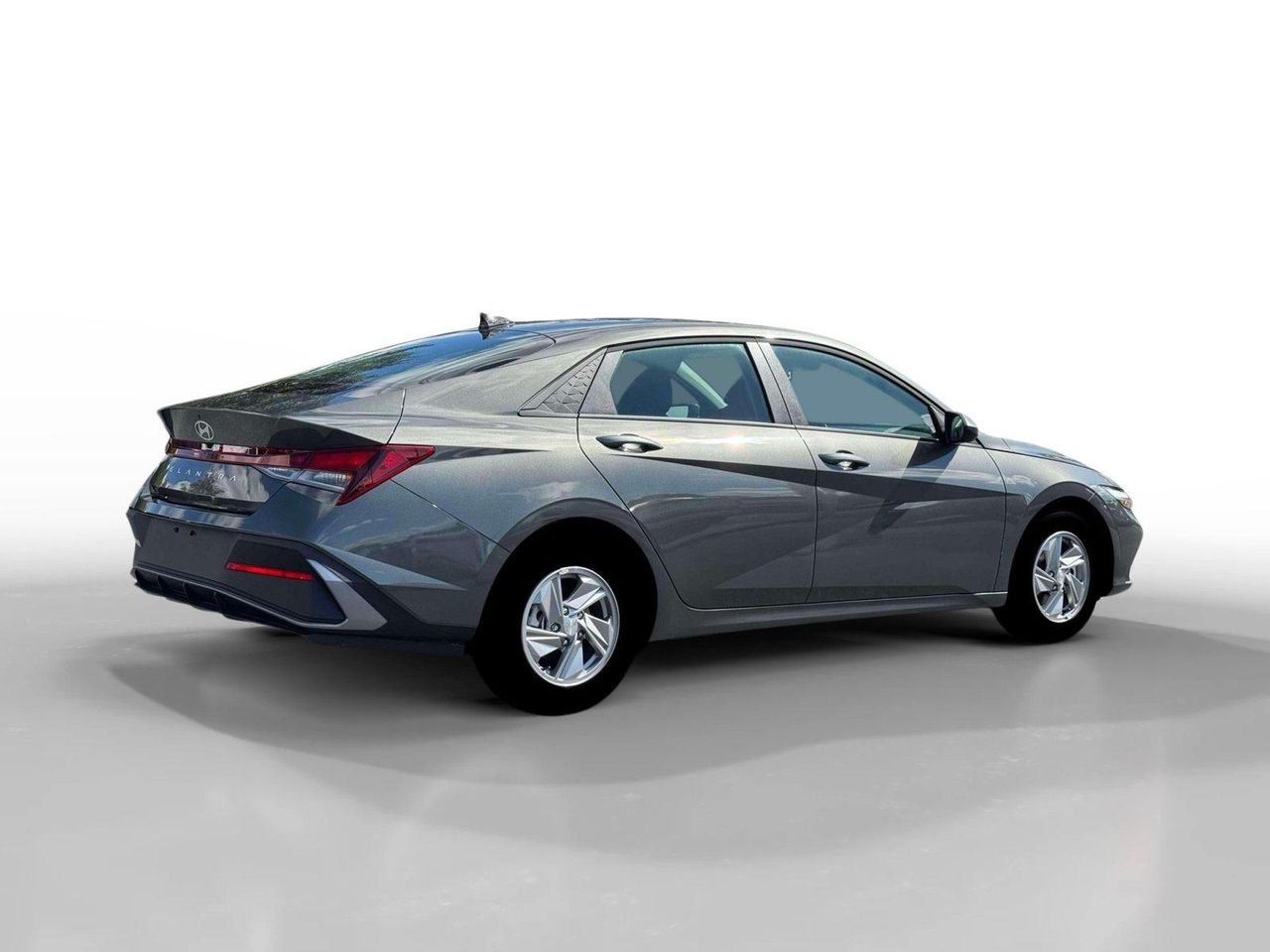 New 2026 Amazon Gray Hyundai SE image 27