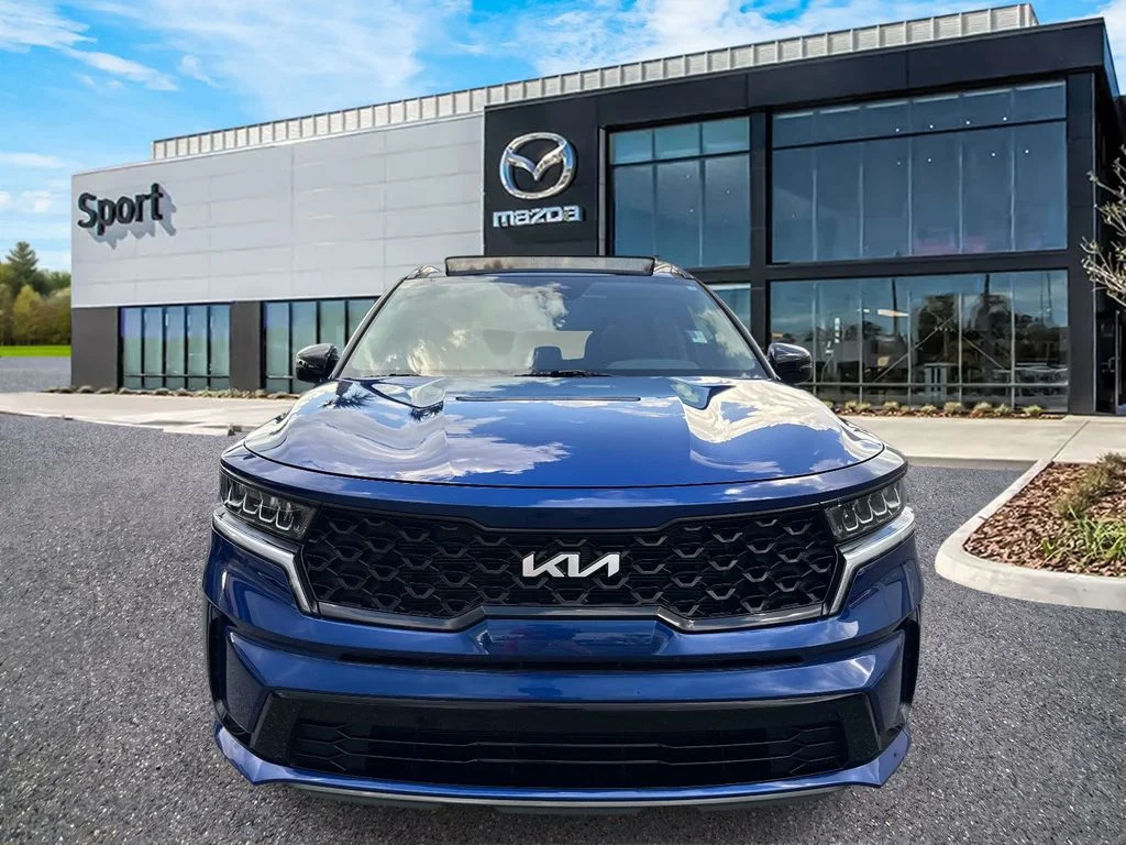 Used 2022 Blue Kia S image 9