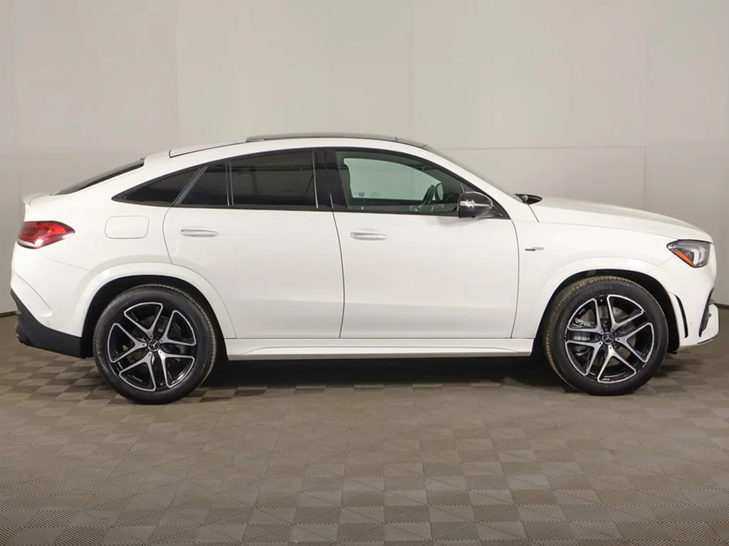 Used 2022 Polar White Mercedes-Benz GLE 53 AMG® image 21
