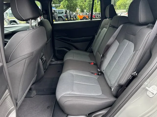 New 2026 Sting-Gray Clear-Coat Exterior Paint Jeep Laredo image 13