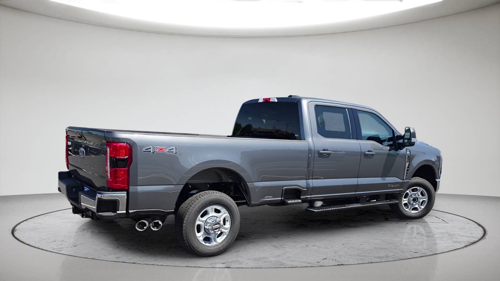 New 2026 Carbonized Gray Metallic Ford F-350® XLT image 6
