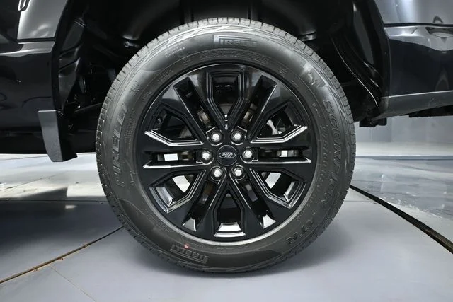 2024 Ford F-150 XLT - Photo 10