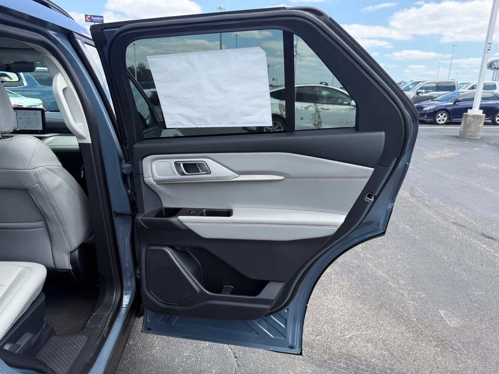 New 2026 Vapor Blue Metallic Ford Active image 51