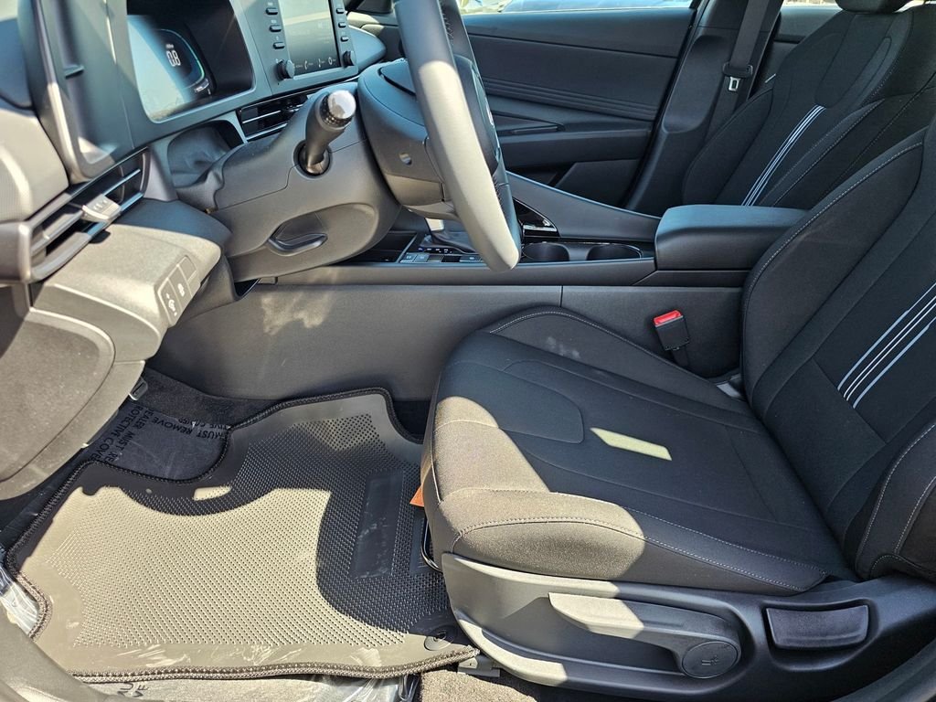 New 2026 Black Hyundai SEL Sport image 22