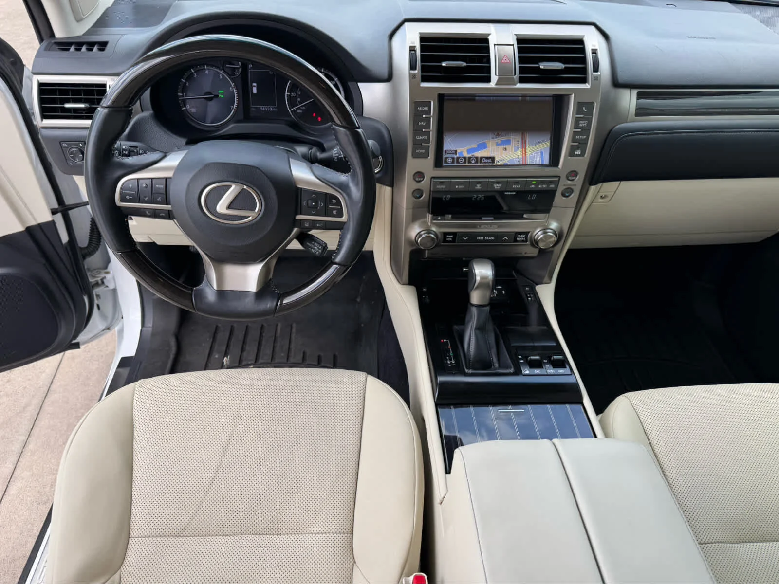 Used 2021 Starfire Pearl Lexus Premium image 22