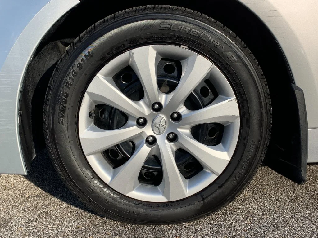 Used 2024 Silver Toyota LE image 31