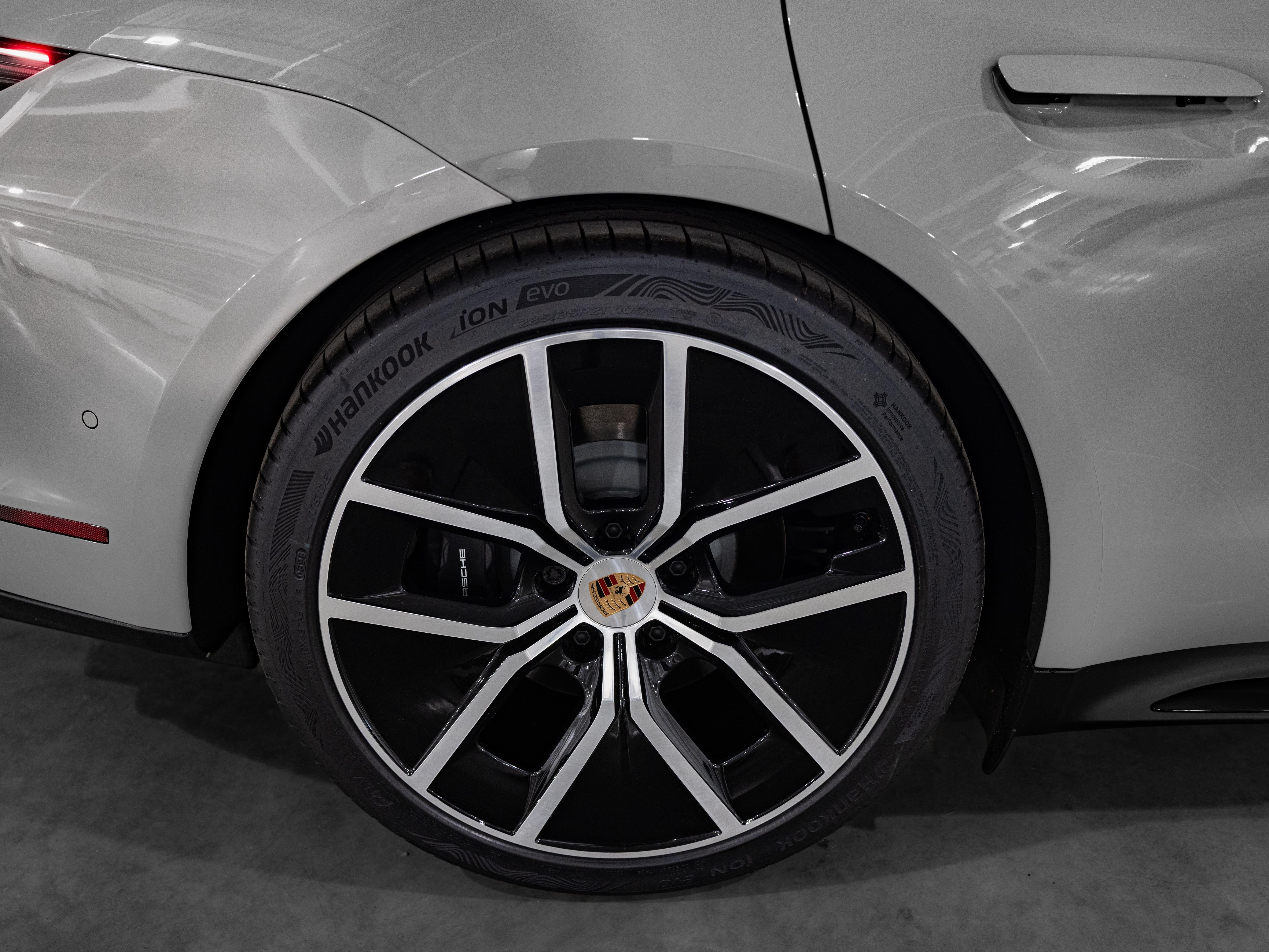 New 2026 Chalk Porsche 4 image 12