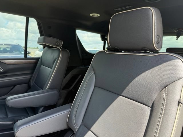 Used 2024 Black Chevrolet Premier image 13