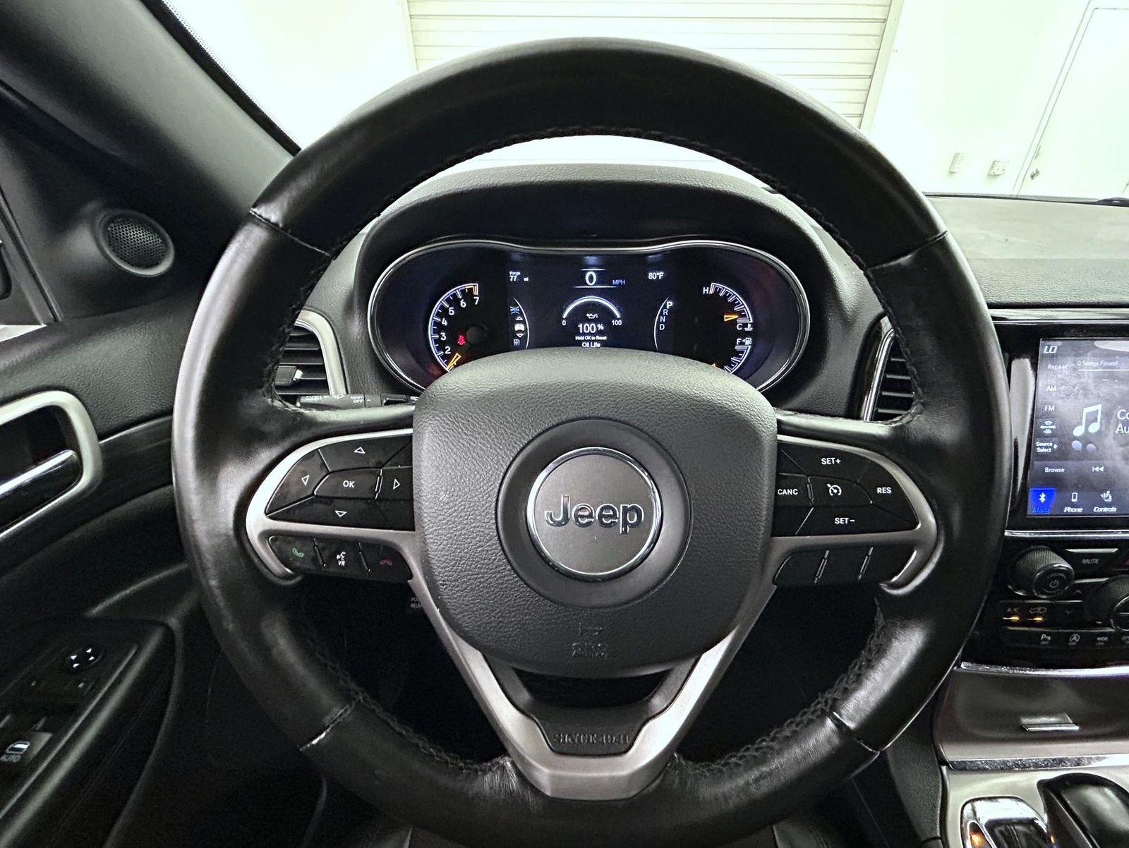 Used 2020 Black Jeep Altitude image 11