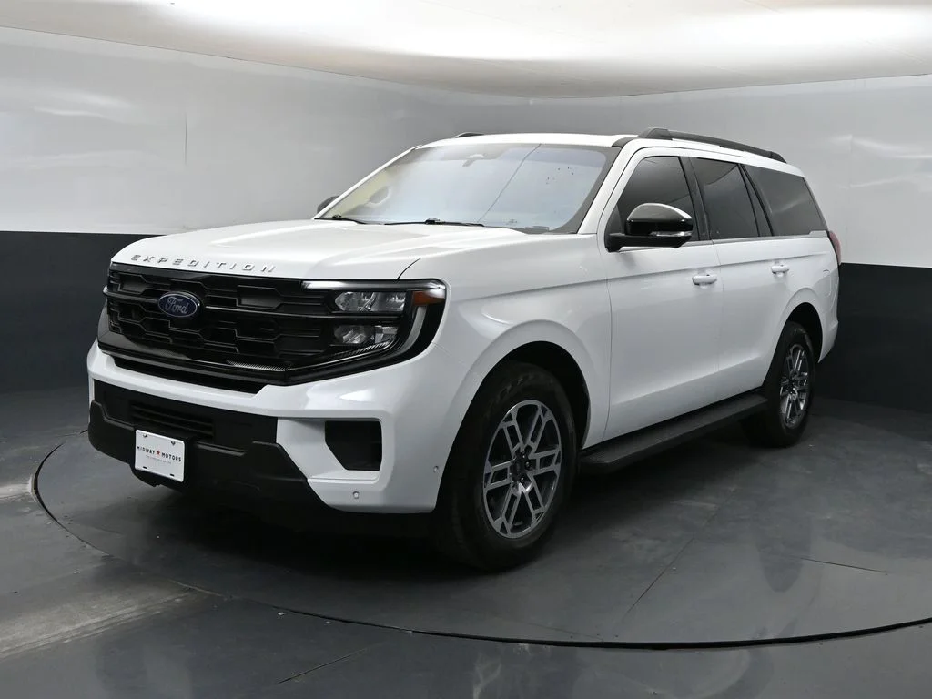 Certified Used 2025 White Ford Active image 6