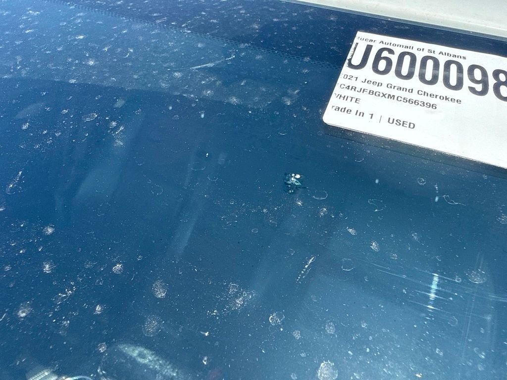 Used 2021 Bright White Clearcoat Jeep Limited image 11