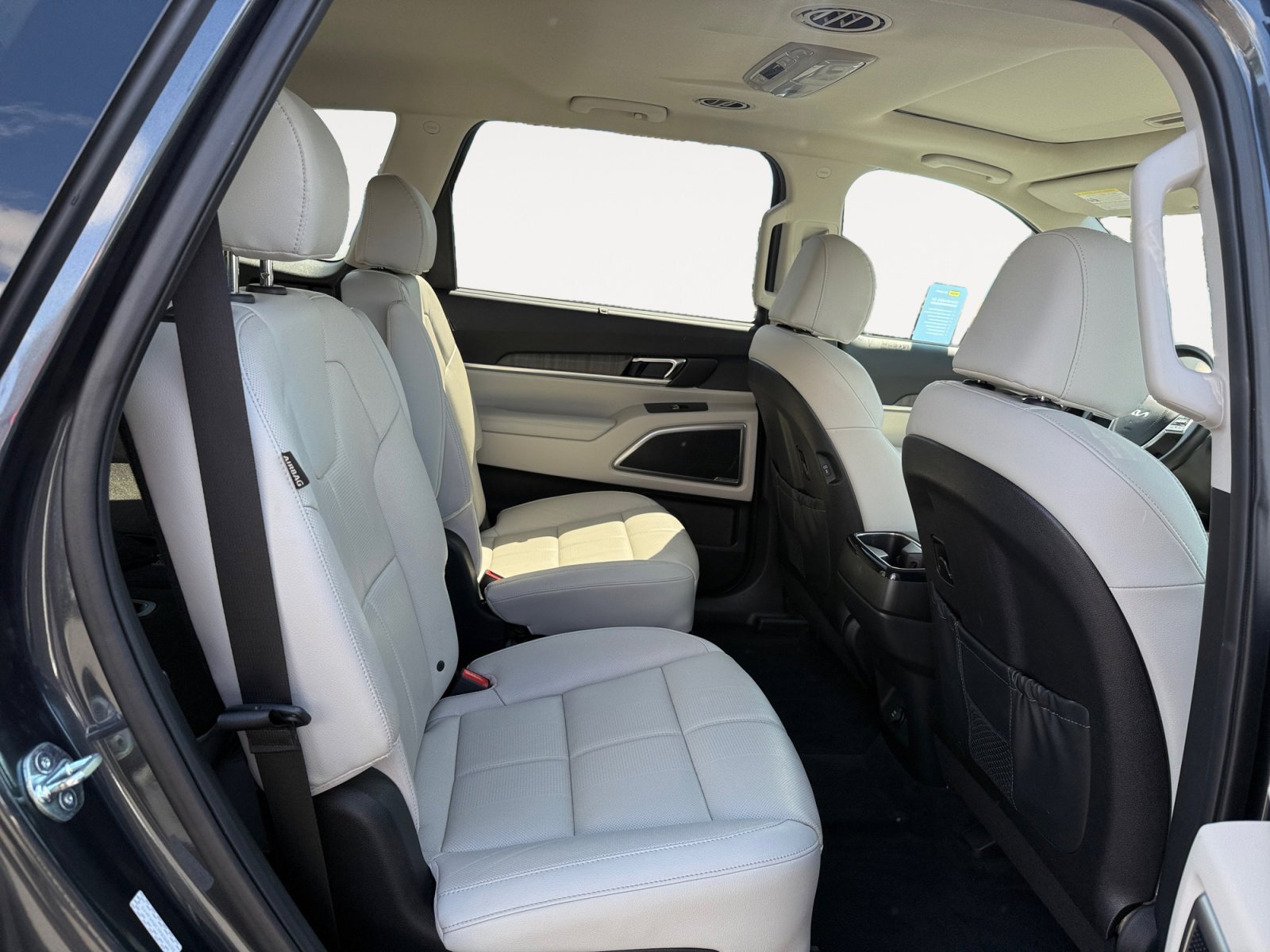 Used 2023 Gray Kia EX image 18