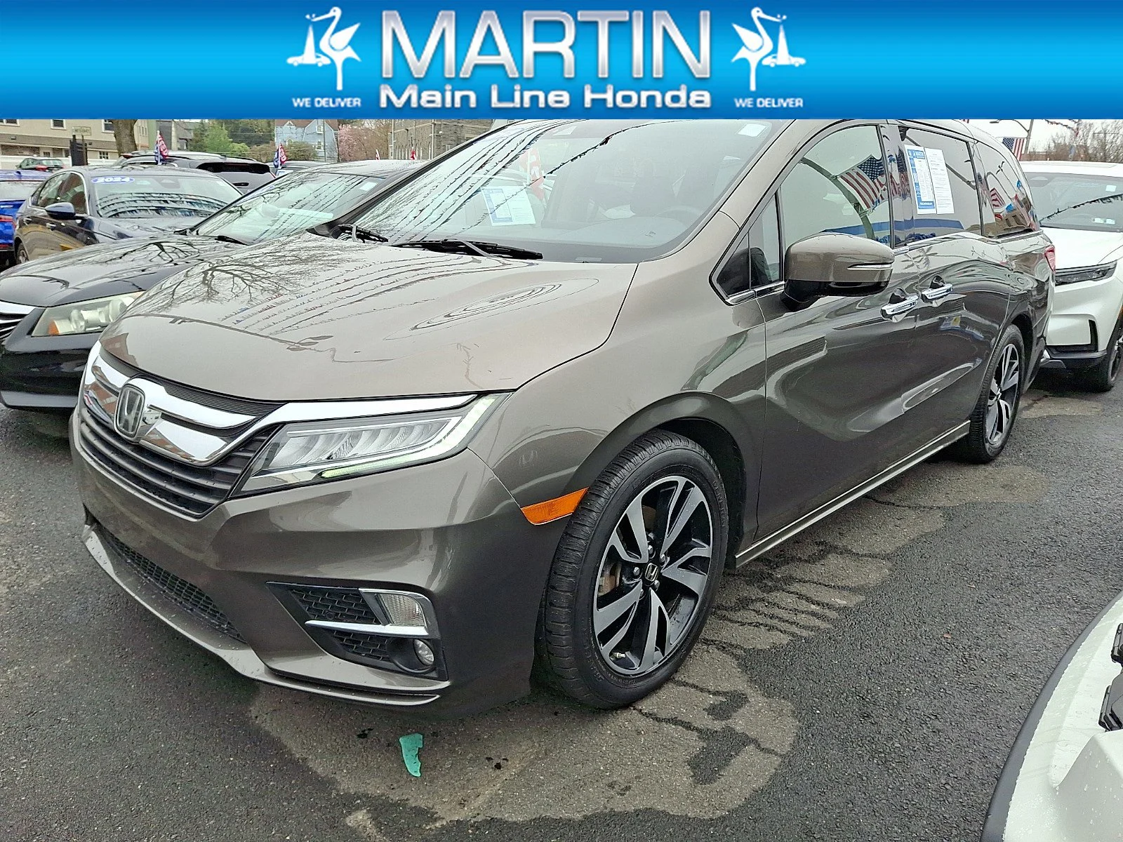 2018 Honda Odyssey Elite's photo