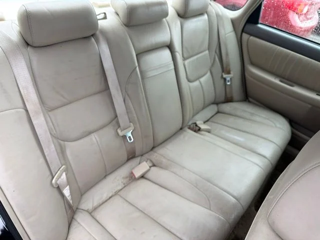 Used 2001 Black Toyota  image 23