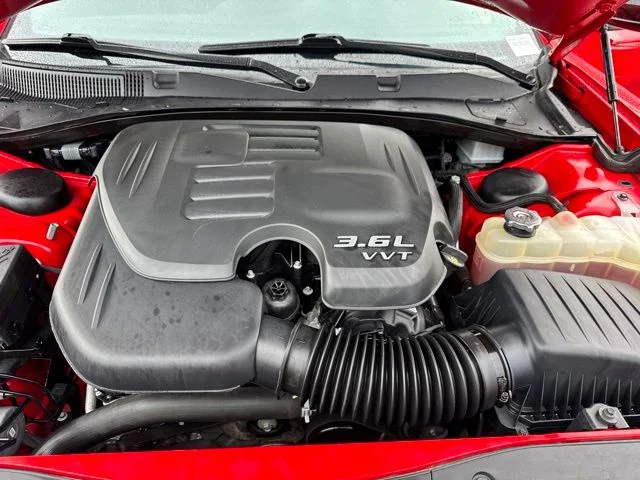Used 2023 Red Dodge SXT image 17