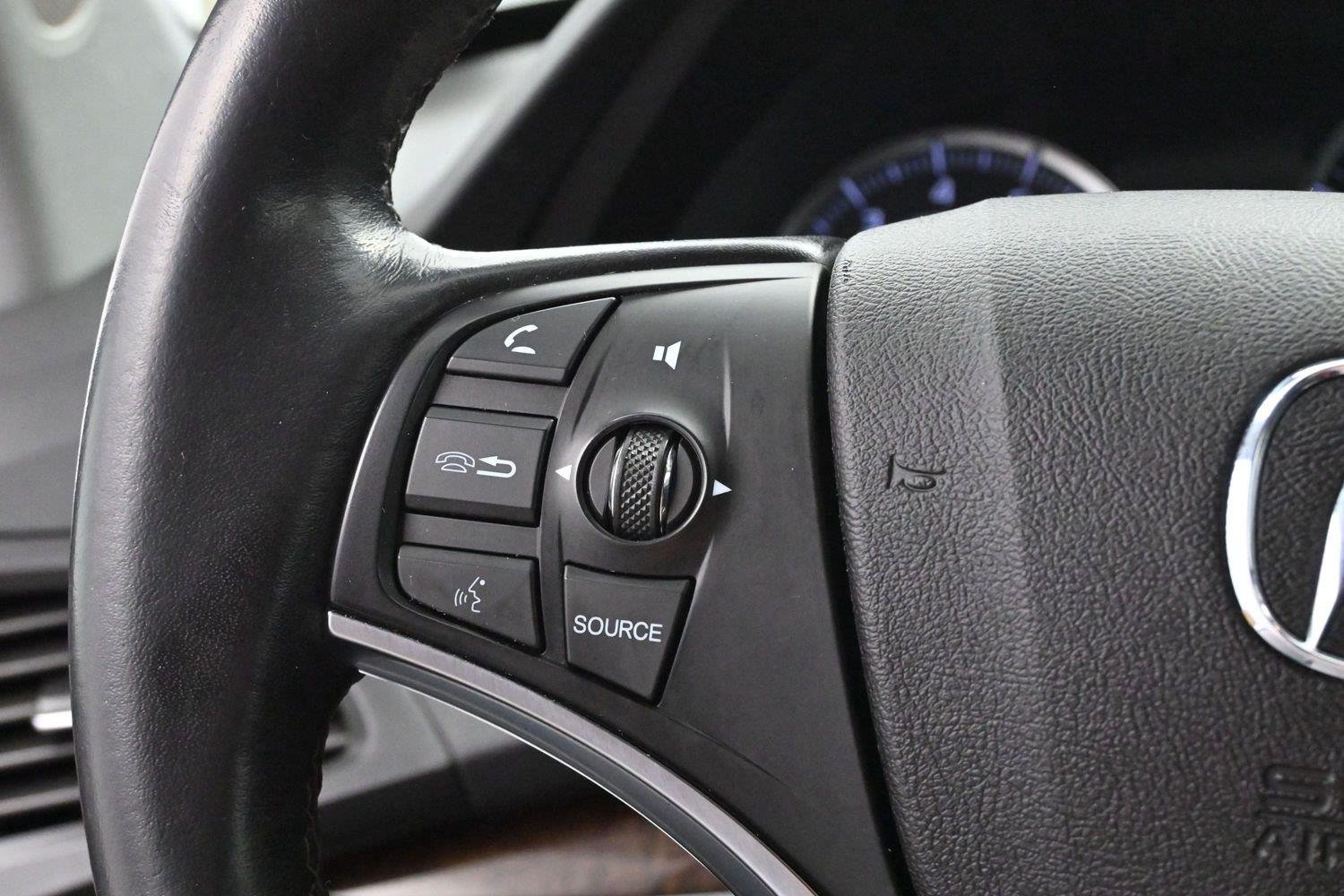 Used 2018 White Diamond Pearl Acura w/Technology Pkg image 21