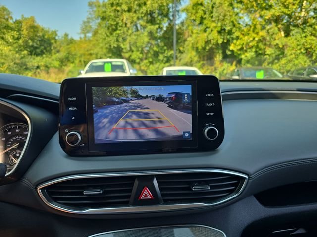 Used 2021 Gray Hyundai SE image 22